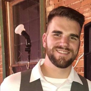 Meet your Posher, Matthew. Located in Elgin, IL.